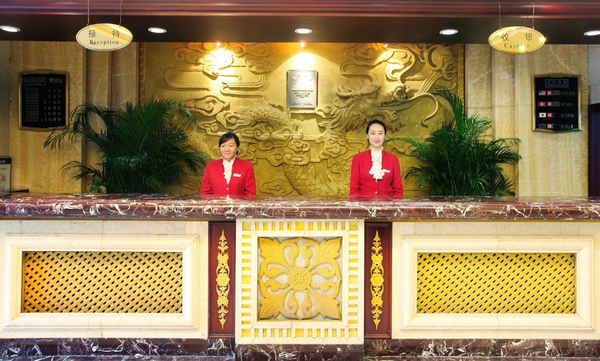 Dalian New Garden Hotel Екстериор снимка